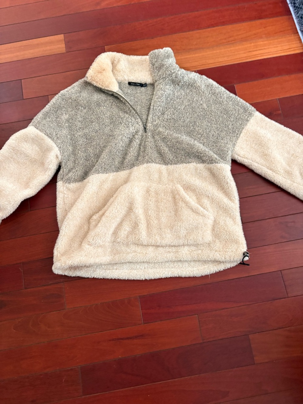 Doe & Rae Neutral Two-Tone Sherpa Jacket - Cream & Light Taupe